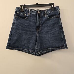 Calvin Klein Denim Shorts for Ladies - Size 12 - In Excellent Condition